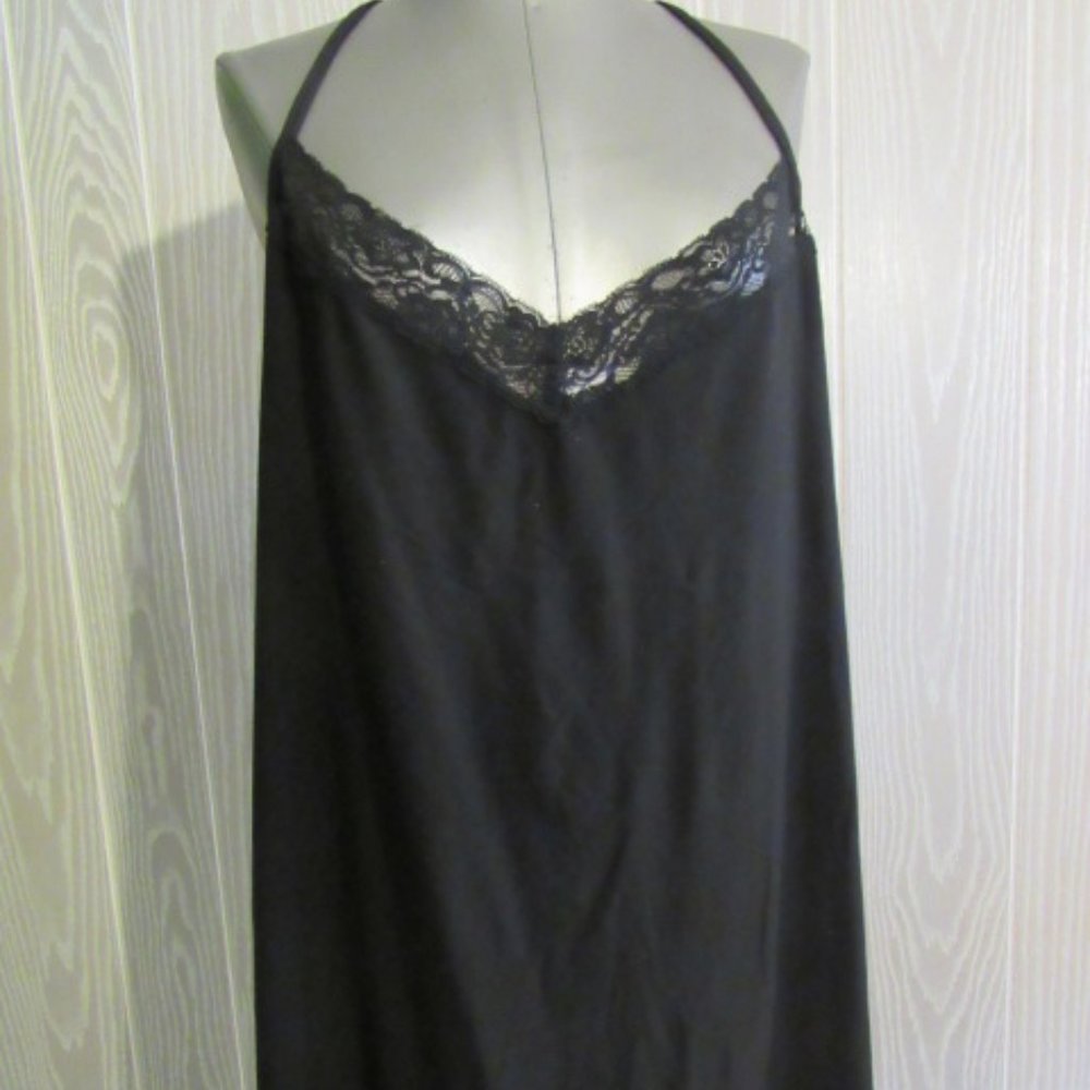 Secret treasures black nightgown